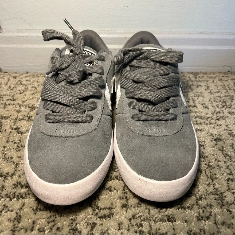 Converse All Stars Point Star Ox Cool Grey Suede Sneakers Size 6